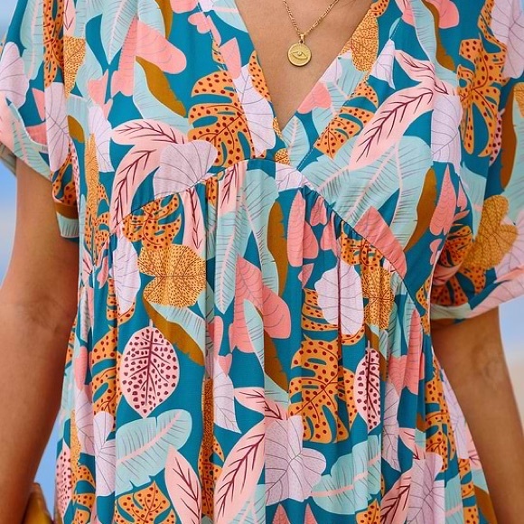 CUPSHE Summer Dress - Picture 3 of 5